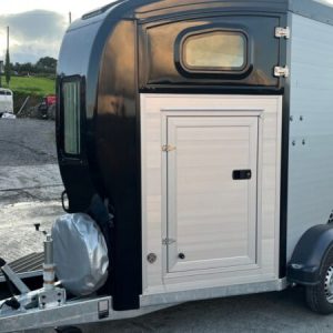 NUGENT HB27 HORSEBOX – LIMITED EDITION