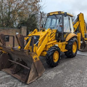 JCB 3CX DIGGER