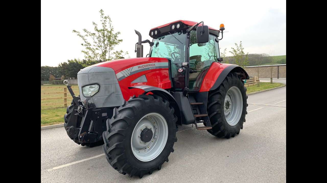 MCCORMICK MTX135 TRACTOR