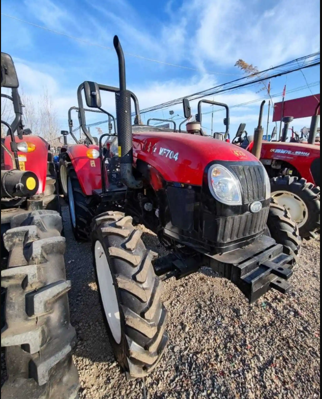 Tractor YTO MF 704