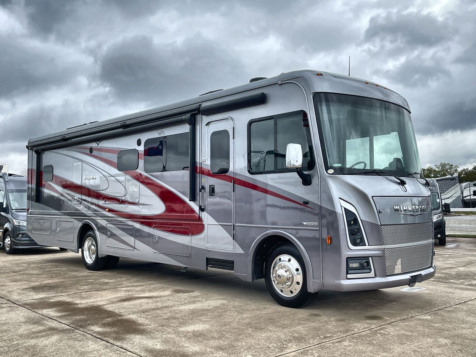 New 2024 Winnebago Vista 34R