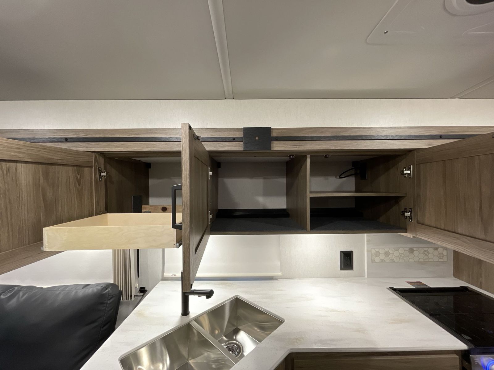 New 2024 Winnebago Vista 34R