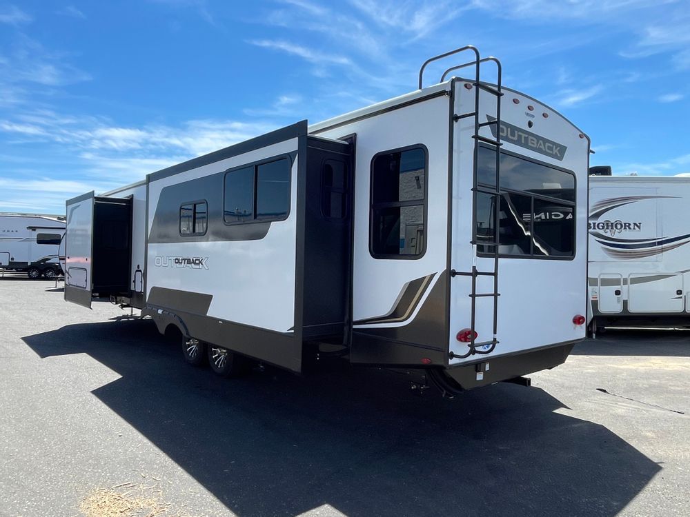 New 2025 keystone outback 328rl for sale